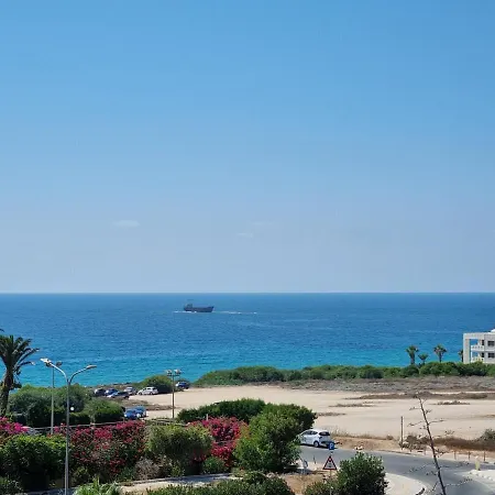 Diamond Sea View Penthouse Apartment *